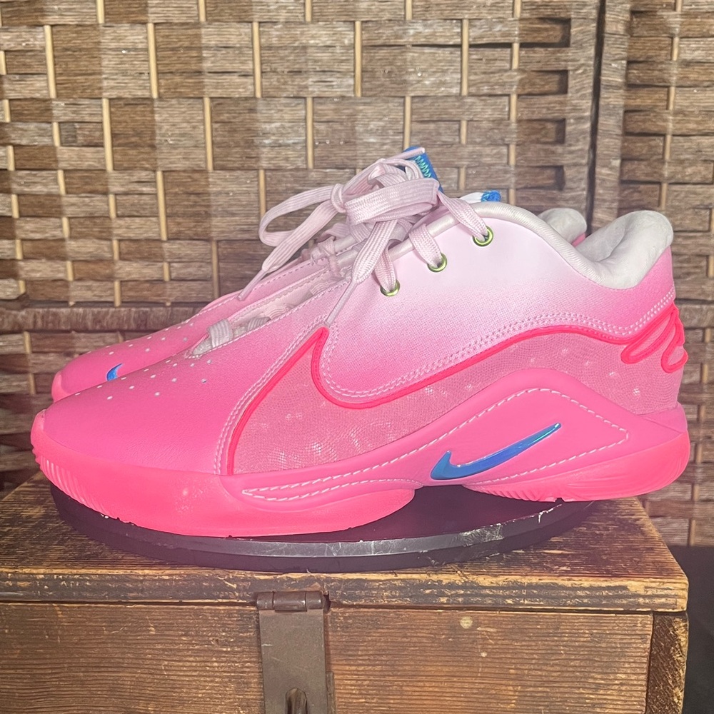 Nike LeBron 22 “I Promise” Pink Size 7.5